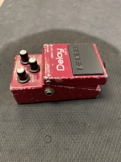 BOSS DM3 ANALOG DELAY 2